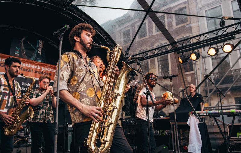 Max saxofonist boeken