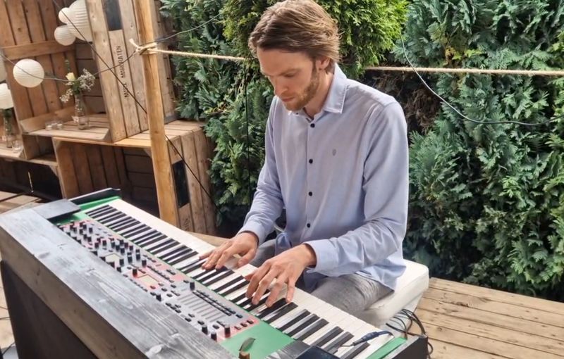 PianoChris