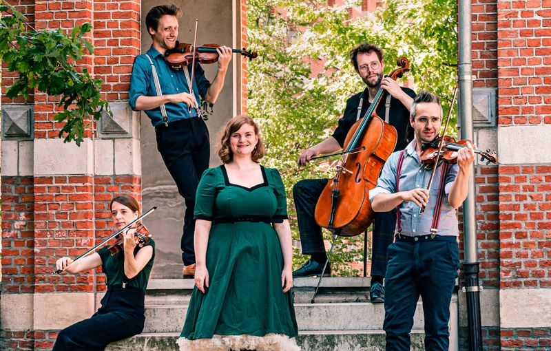 The Singing String Ensemble boeken