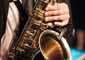 live saxofonist boeken